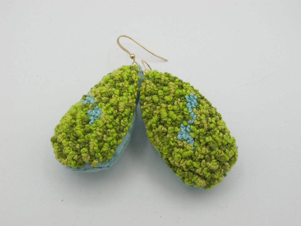 garden variety / embroidered earrings