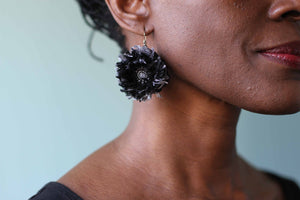 black & grey / embroidered earrings