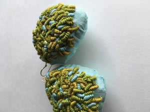 happy algae / embroidered earrings