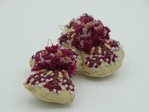 potpourri / embroidered earrings